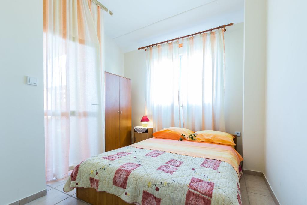 Apartments Angelina Sukošan Eksteriør bilde