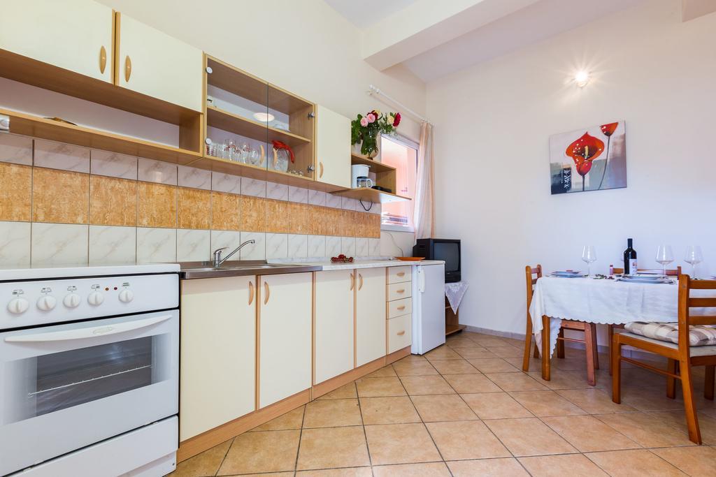 Apartments Angelina Sukošan Eksteriør bilde